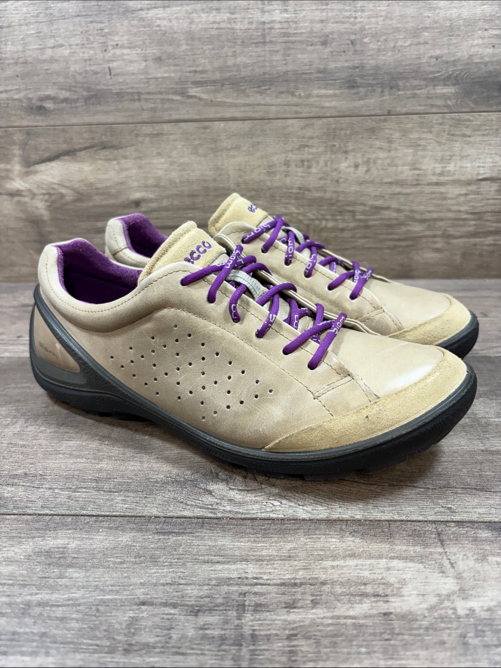 Ecco Biom Golf Shoes Spikeless Brown Womens Size 38 (US 7.5)